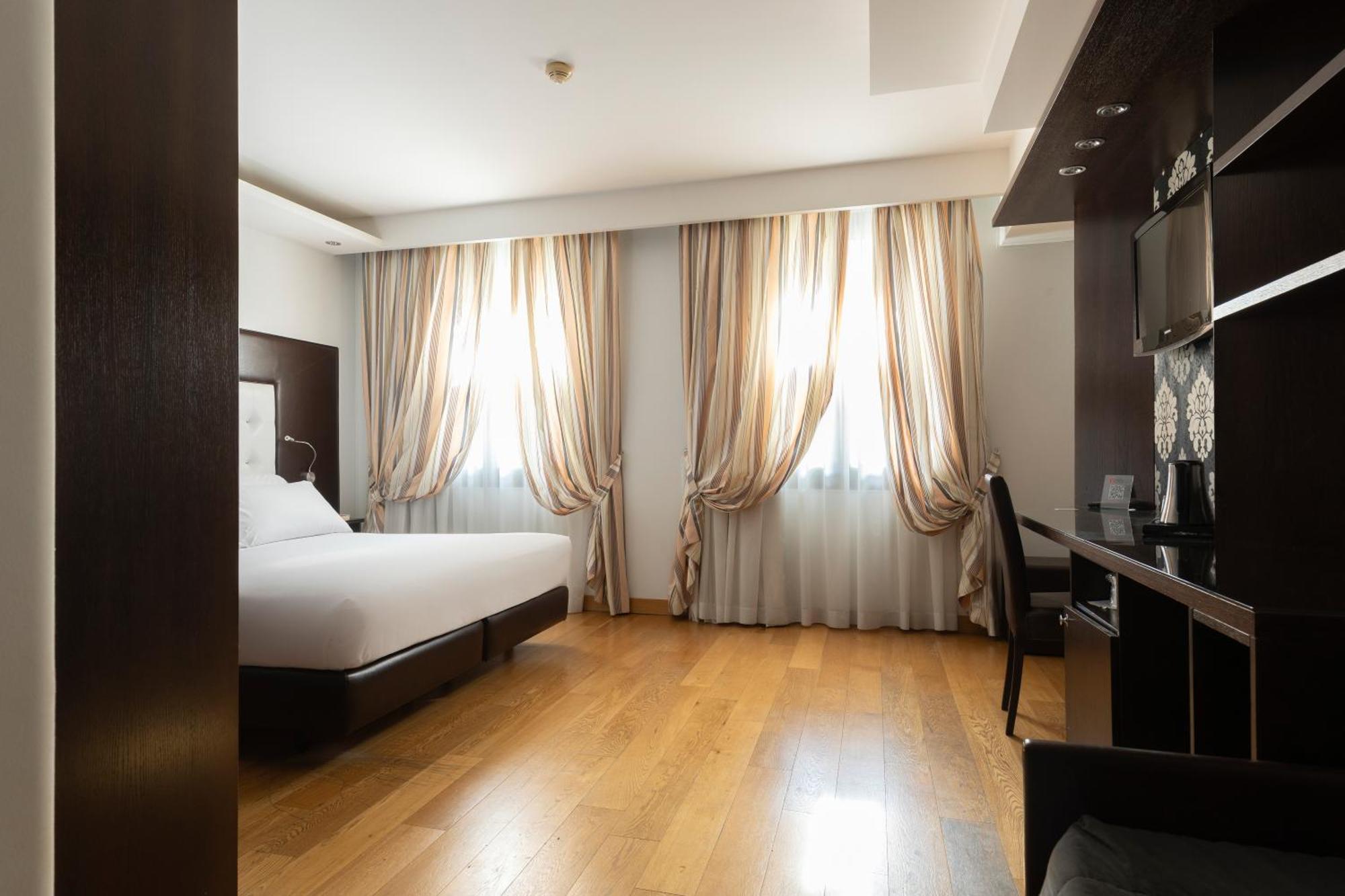 Hotel Royal Caserta Eksteriør billede